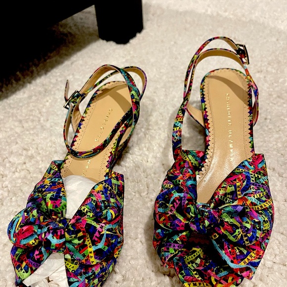 Charlotte Olympia ALEXA in Printed Crepe Satin Bahia Print - Picture 4 of 9